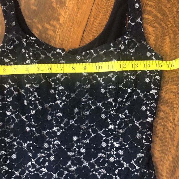 Vintage INC Black Lace Sheath Dress Sz 4 Party, Cocktail Party, Date Night - Picture 8 of 11